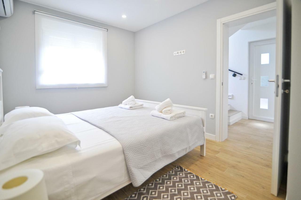 Modern Apartment Vitrenjak Zadar Exterior photo